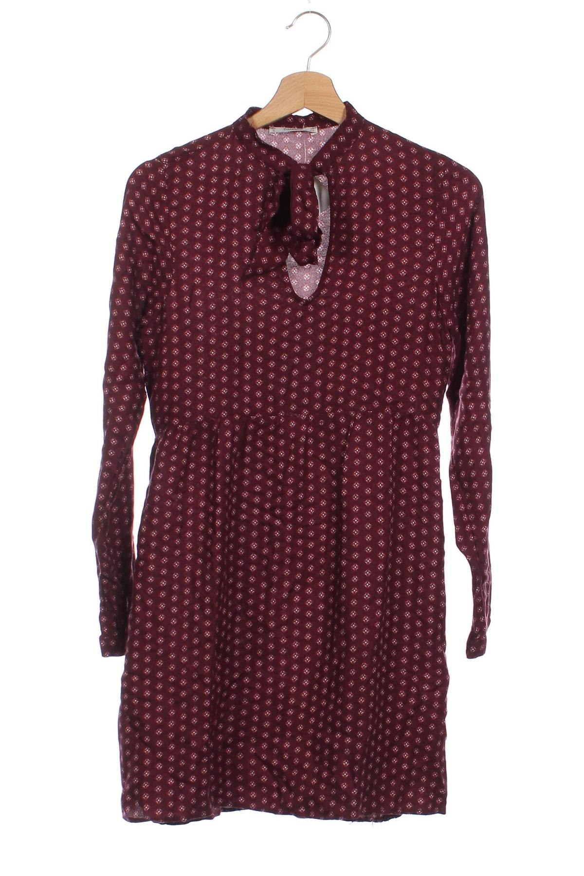 Kleid Pull&Bear, Größe S, Farbe Rot, Preis 3,03 €