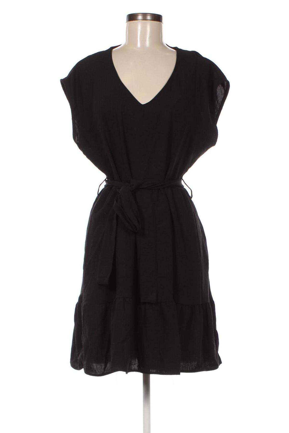 Kleid Trendyol, Größe L, Farbe Schwarz, Preis € 15,77
