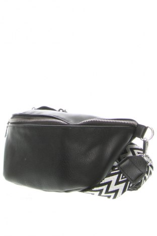 Saszetka do pasa Liberty, Kolor Czarny, Cena 75,99 zł