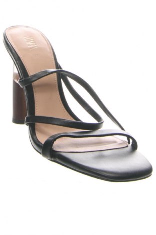 Papuci Zara, Mărime 37, Culoare Negru, Preț 88,99 Lei