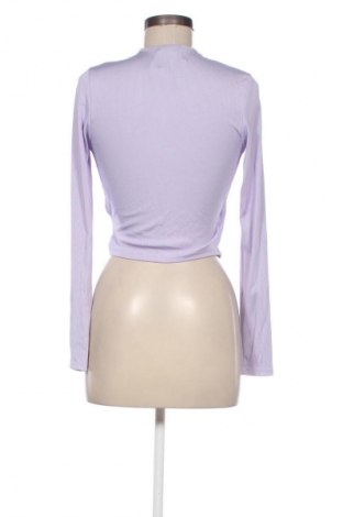 Damen Shirt Bershka, Größe M, Farbe Lila, Preis € 4,99