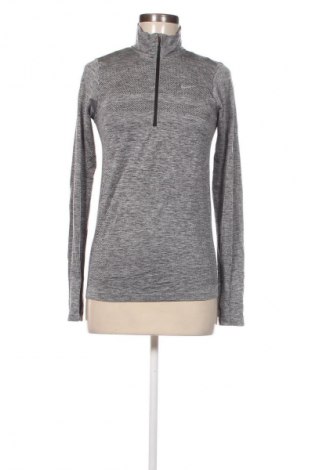 Damen Shirt Nike, Größe S, Farbe Grau, Preis 23,99 €