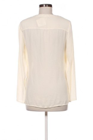 Damen Shirt Promod, Größe M, Farbe Ecru, Preis 23,99 €