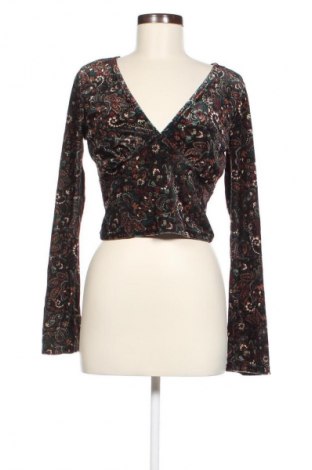 Damen Shirt Stradivarius, Größe L, Farbe Mehrfarbig, Preis € 4,99
