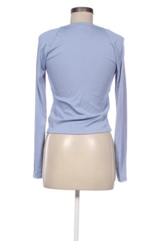 Damen Shirt Stradivarius, Größe L, Farbe Blau, Preis € 4,99