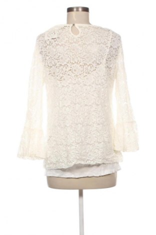 Damen Shirt Yessica, Größe M, Farbe Weiß, Preis € 3,99