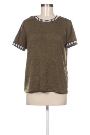 Γυναικείο t-shirt Pieces, Μέγεθος L, Χρώμα Πράσινο, Τιμή 8,99 €