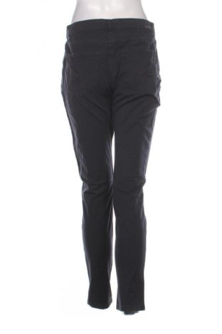 Damen Jeans Betty Barclay, Größe M, Farbe Blau, Preis € 8,99