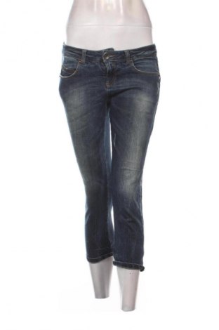 Damen Jeans Sisley, Größe M, Farbe Blau, Preis 49,99 €