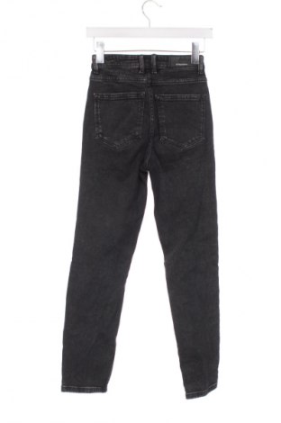 Dámské džíny  Stradivarius, Velikost XS, Barva Šedá, Cena  189,00 Kč