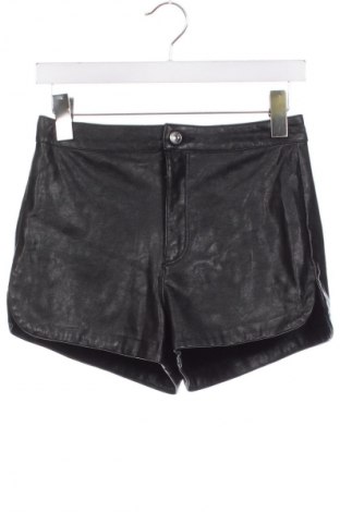 Dámské kraťasy  H&M Divided, Velikost S, Barva Černá, Cena  129,00 Kč