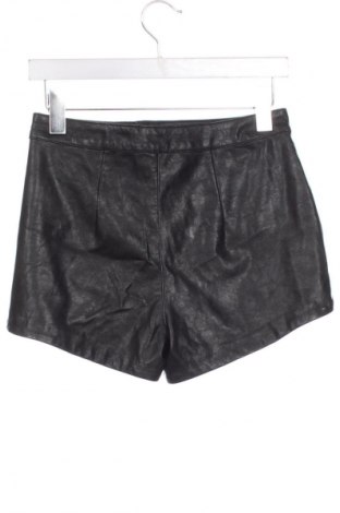 Dámské kraťasy  H&M Divided, Velikost S, Barva Černá, Cena  129,00 Kč