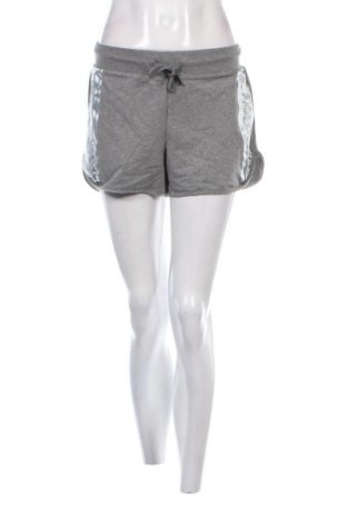 Damen Shorts Plein Sport, Größe XL, Farbe Grau, Preis € 5,99