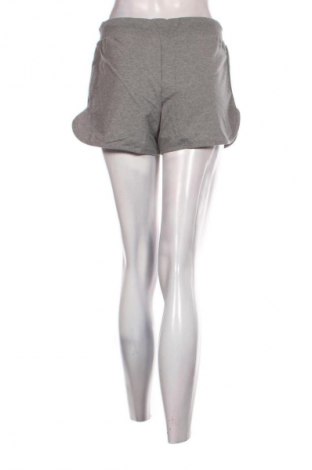 Γυναικείο κοντό παντελόνι Plein Sport, Μέγεθος M, Χρώμα Γκρί, Τιμή 16,99 €