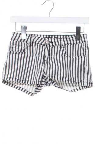 Damen Shorts Terranova, Größe XS, Farbe Mehrfarbig, Preis 9,79 €