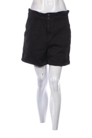 Damen Shorts Urban Classics, Größe M, Farbe Schwarz, Preis € 3,99