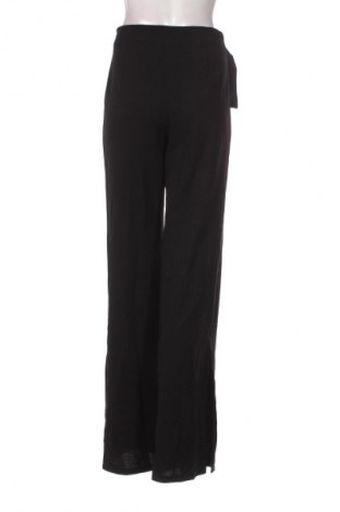 Pantaloni de femei Bershka, Mărime L, Culoare Negru, Preț 156,99 Lei