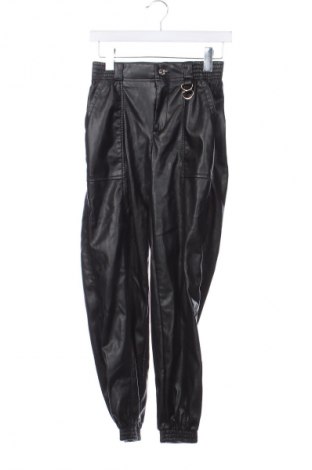 Damenhose Bershka, Größe XS, Farbe Schwarz, Preis € 10,10