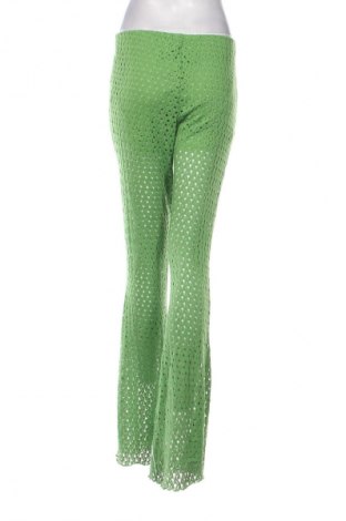 Dámske nohavice Bershka, Veľkosť M, Farba Zelená, Cena  14,83 €