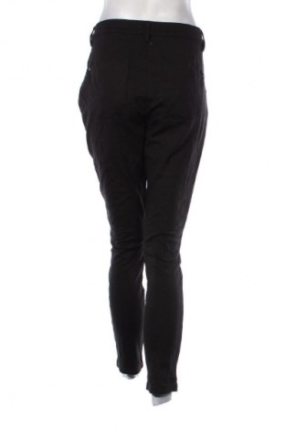 Damskie spodnie C&A, Rozmiar L, Kolor Czarny, Cena 95,99 zł