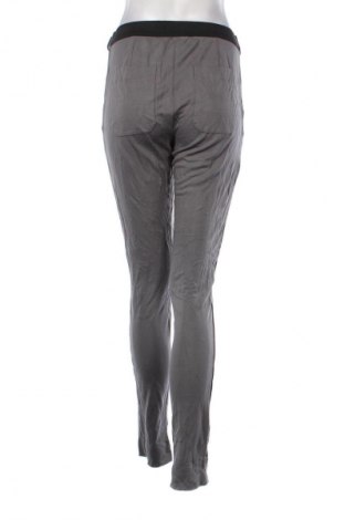 Damenhose Creation L, Größe S, Farbe Grau, Preis € 6,99