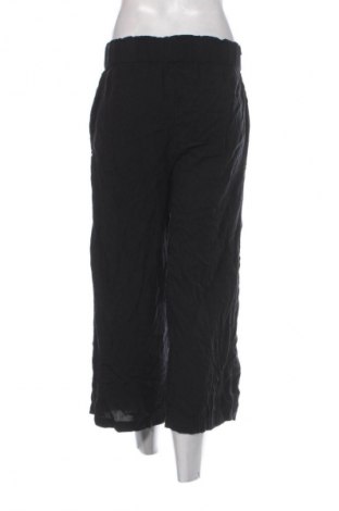 Damenhose Gina Tricot, Größe M, Farbe Schwarz, Preis 13,84 €