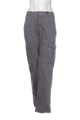 Damenhose Pull&Bear, Größe M, Farbe Grau, Preis € 23,99