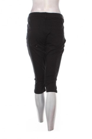 Pantaloni de femei Q/S by S.Oliver, Mărime L, Culoare Negru, Preț 40,99 Lei