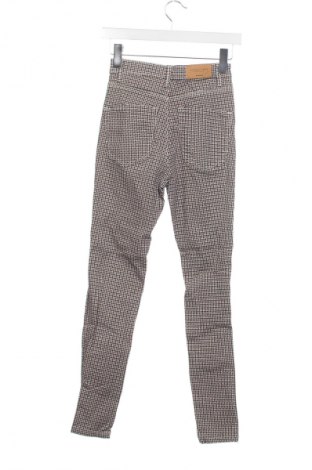 Dámske nohavice Stradivarius, Veľkosť XS, Farba Viacfarebná, Cena  3,95 €