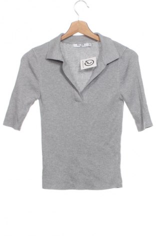 Pulover de femei NA-KD, Mărime XS, Culoare Gri, Preț 62,99 Lei