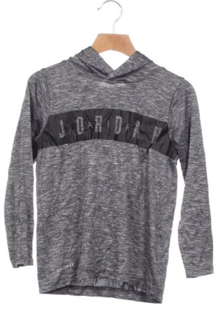Kinder Shirt Air Jordan Nike, Größe 6-7y/ 122-128 cm, Farbe Mehrfarbig, Preis 18,99 €