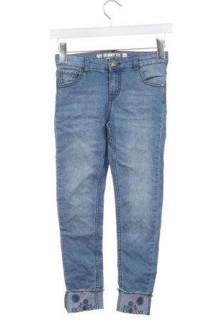 Kinderjeans Hema, Größe 8-9y/ 134-140 cm, Farbe Blau, Preis € 22,99