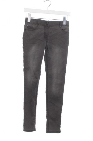 Kinderjeans Yigga, Größe 9-10y/ 140-146 cm, Farbe Grau, Preis 3,99 €