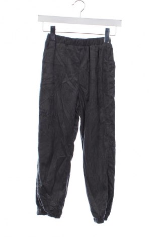 Pantaloni pentru copii SHEIN, Mărime 9-10y/ 140-146 cm, Culoare Gri, Preț 37,99 Lei