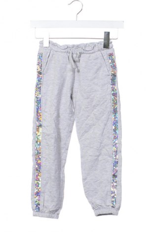 Kinder Sporthose C&A, Größe 5-6y/ 116-122 cm, Farbe Grau, Preis € 9,99