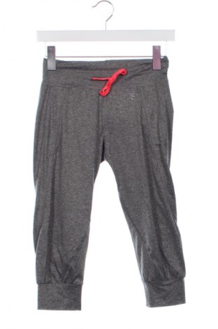 Kinder Sporthose H&M, Größe 8-9y/ 134-140 cm, Farbe Grau, Preis 9,99 €