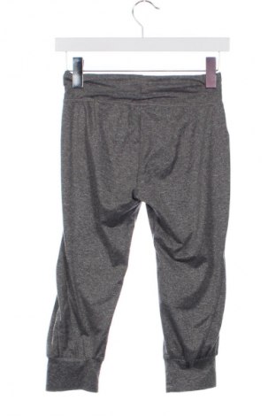 Kinder Sporthose H&M, Größe 8-9y/ 134-140 cm, Farbe Grau, Preis € 9,99