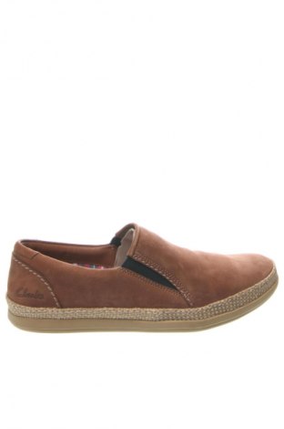 Férfi cipők
 Clarks, Méret 40, Szín Barna, Ár 43 600 Ft