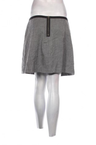 Пола H&M, Размер M, Цвят Сив, Цена 4,99 лв.