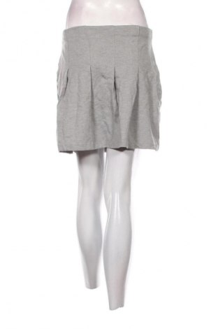 Пола H&M, Размер S, Цвят Сив, Цена 6,99 лв.