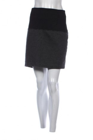 Spódnica In Wear, Rozmiar L, Kolor Czarny, Cena 96,08 zł