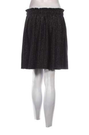 Fustă MOST WANTED, Mărime L, Culoare Negru, Preț 26,99 Lei