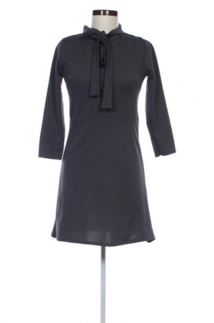 Kleid Unbranded, Größe S, Farbe Grau, Preis € 3,99