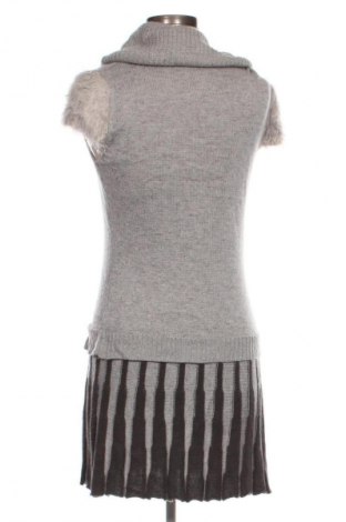 Sukienka Unbranded, Rozmiar S, Kolor Szary, Cena 14,99 zł