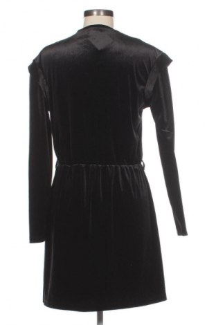 Ruha Unbranded, Méret M, Szín Fekete, Ár 1 909 Ft