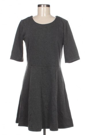 Kleid Unbranded, Größe L, Farbe Grau, Preis € 14,99