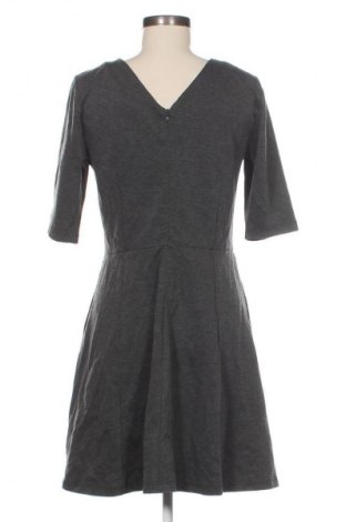 Kleid Unbranded, Größe L, Farbe Grau, Preis € 14,99