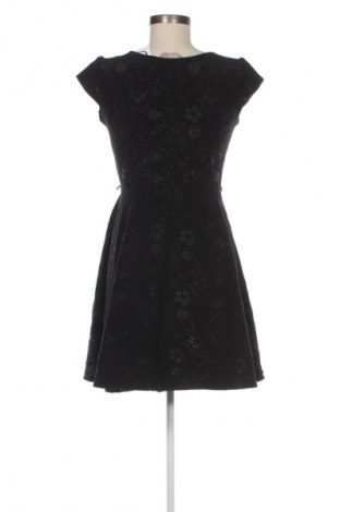 Rochie AWEAR, Mărime M, Culoare Negru, Preț 158,99 Lei