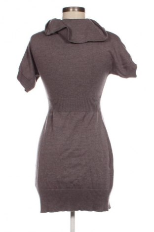 Kleid Ajc, Größe S, Farbe Grau, Preis 20,99 €