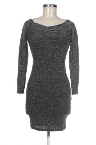 Kleid Amisu, Größe M, Farbe Silber, Preis 11,99 €